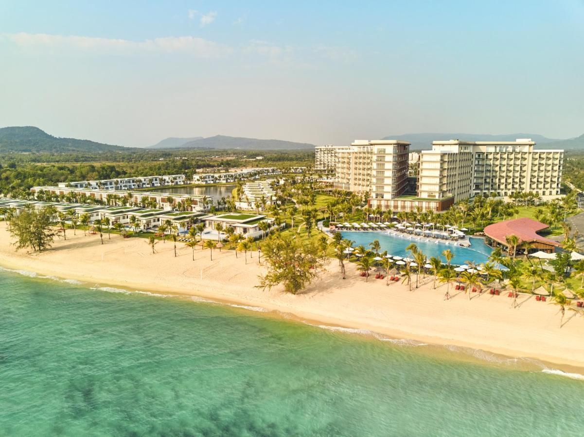 Movenpick Resort Waverly Phu Quoc Exterior photo